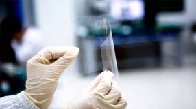 伯恩光学高交会全球首发多项前沿技术 重新定义手机玻璃的硬核科技